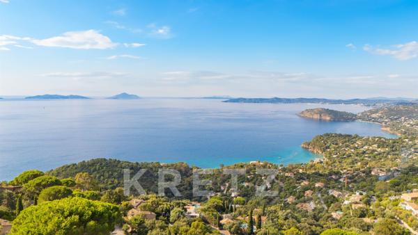 Rayol Canadel - Villa Provençale - Potentiel constructible