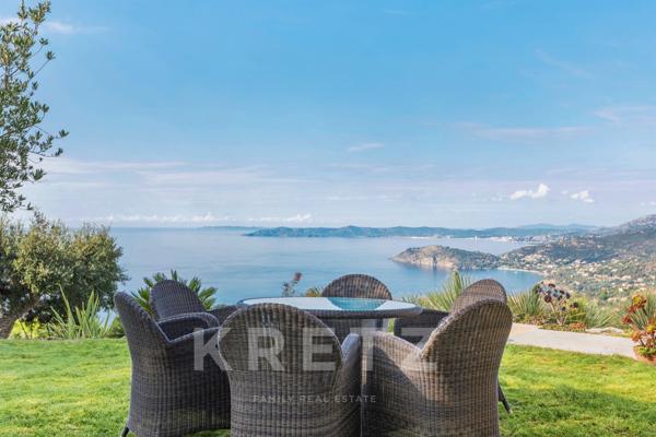 Rayol Canadel - Villa Provençale - Potentiel constructible