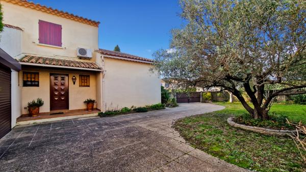 Uzès (30700) SOUS OFFRE D'ACHAT ACCEPTEE.