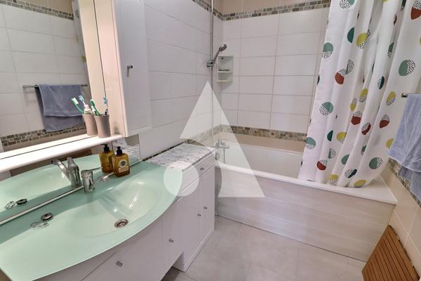Appartement 4 pièces 77 m2