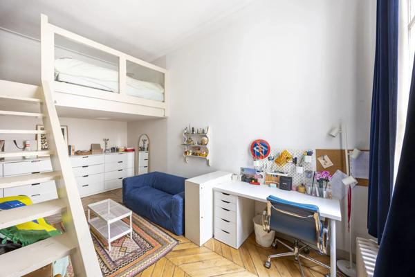 Appartement Paris 1 er - MONTMARTRE / ÉTIENNE MARCEL