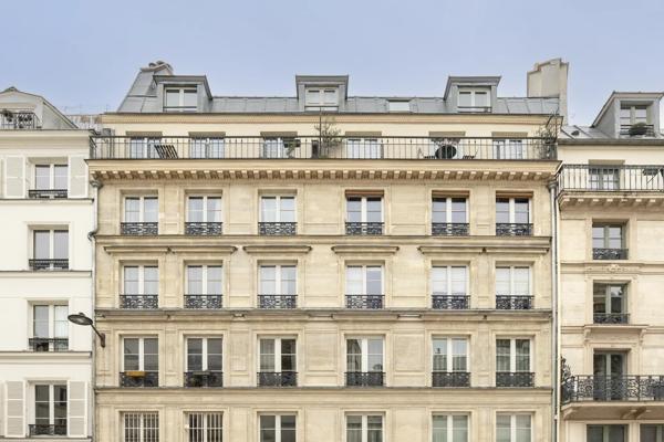 Appartement Paris 1 er - MONTMARTRE / ÉTIENNE MARCEL