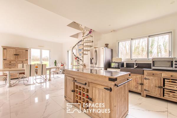 Élégante demeure du XVIe et XVIIIe siècles à proximité des plages