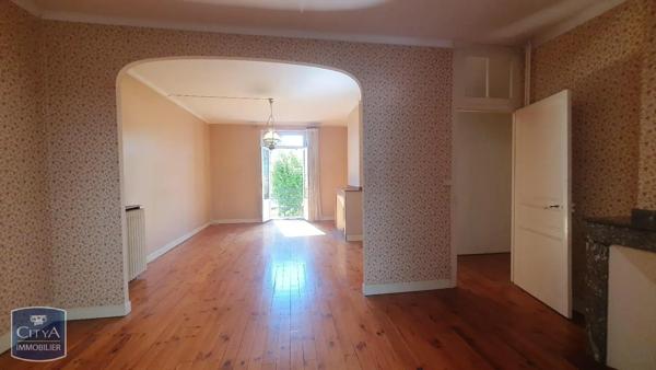 Maison à vendre 177m² Pamiers (09100)