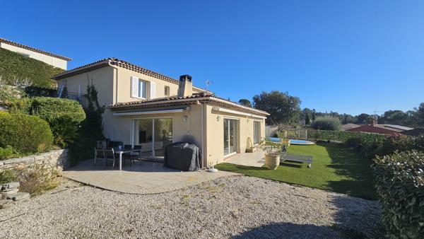 FREJUS, superbe villa avec piscine dans domaine sécurisé Fréjus (83600)