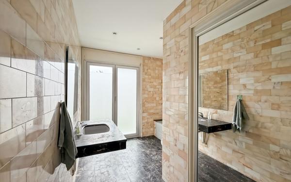 Appartement à vendre    3 pièces •  Périgueux