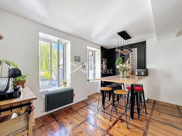 Maison + appartement, 5 chambres - 146,5 m2 - DPE C
