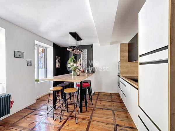 Maison + appartement, 5 chambres - 146,5 m2 - DPE C