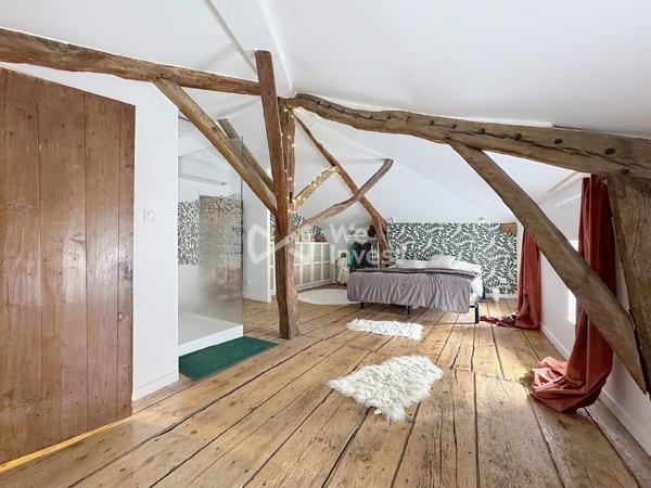 Maison + appartement, 5 chambres - 146,5 m2 - DPE C