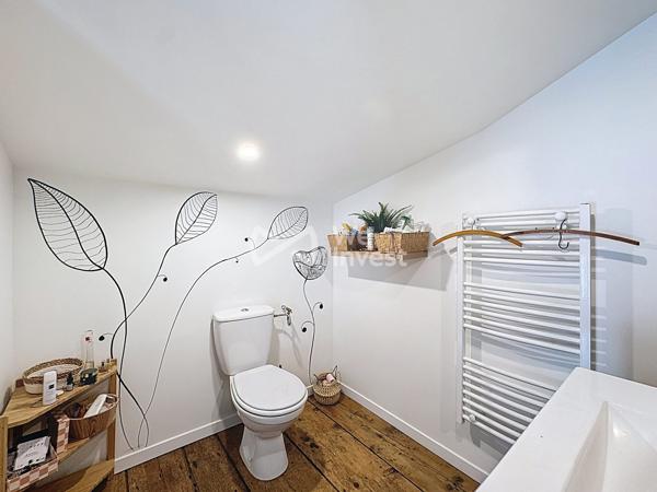 Maison + appartement, 5 chambres - 146,5 m2 - DPE C