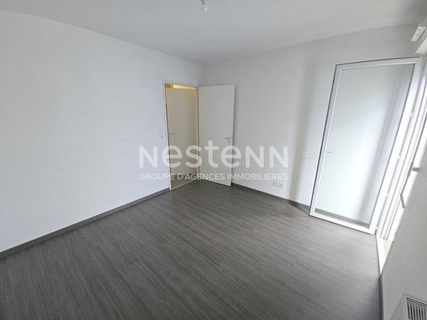 Appartement T2 toulouse 31200 lalande 37.36m² une place de parking en sous sol- terrasse