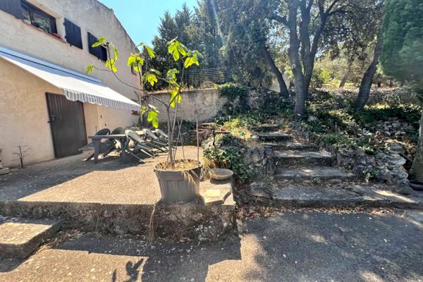 Meyreuil - Maison de campagne - 90 m2 - 4 pièces - 3 chambres - dépendance 60 m2 - 1 hectare