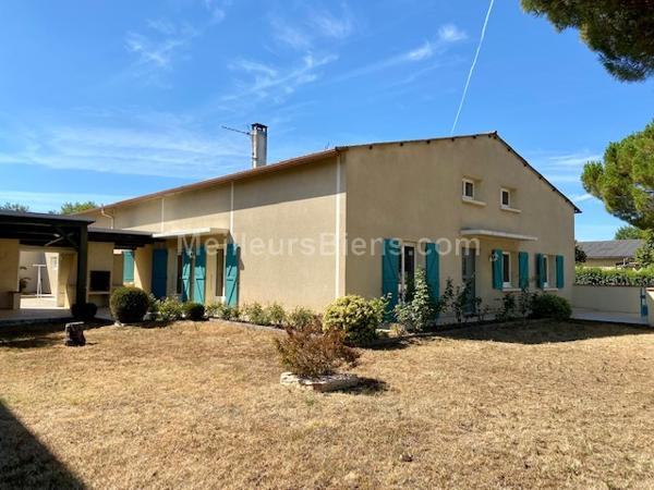 AUCH - Maison 244m2 + jardin + garages de 90m2 et 140m2