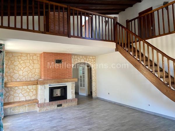 AUCH - Maison 244m2 + jardin + garages de 90m2 et 140m2