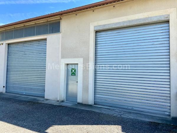 AUCH - Maison 244m2 + jardin + garages de 90m2 et 140m2