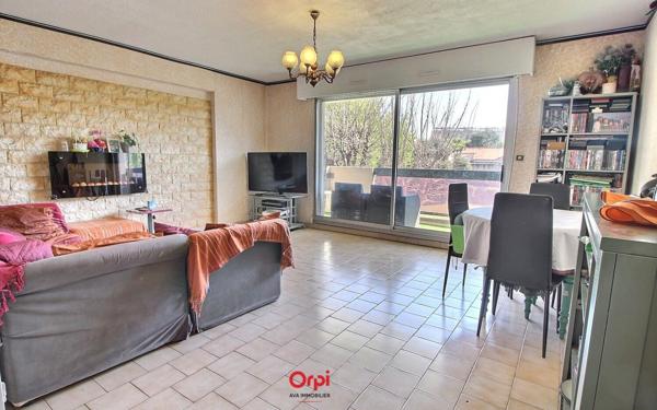 Appartement à vendre    4 pièces • 73,20 m2 Marseille 11
