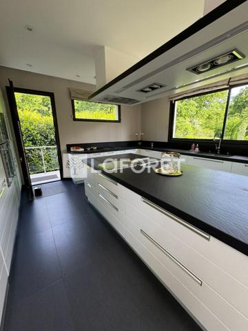 Achat maison Lamorlaye - 6 pièce(s) - 500 m² - 1 695 000 €