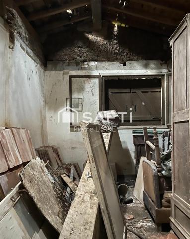 Le Fau - Ferme à rénover sur un hectare de bois