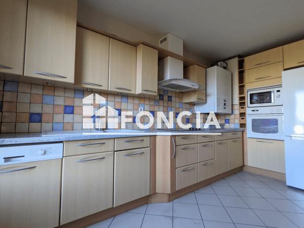 Location Appartement 5 pièces 131.48 m² - RESIDENCE VILLA ANDERSON Le Mans 72000