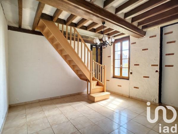 Maison à vendre 4 pièces 158 m² Varennes-Changy