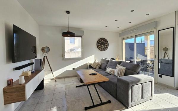 Appartement à vendre    2 pièces •  Lunel