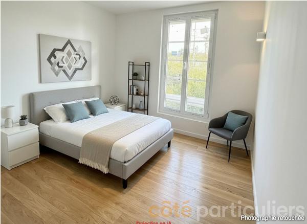 Vente
                Maison90 m² - 4 Pièces -
                    SAINT MAUR DES FOSSES (94210)