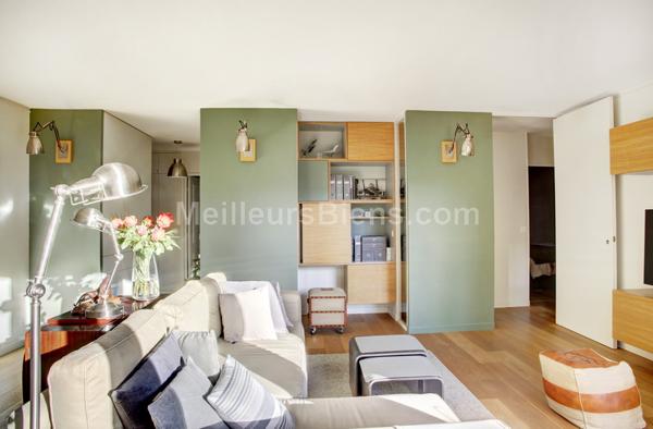  Appartement coup de coeur en excellent état avec petite terrasse sud