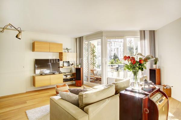  Appartement coup de coeur en excellent état avec petite terrasse sud