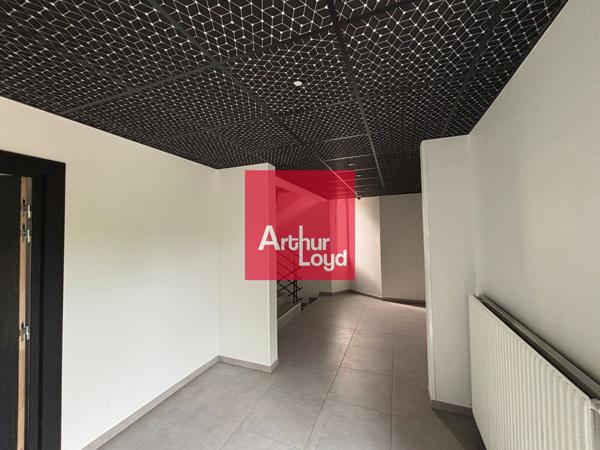 Bureaux à louer 117 m² Saint-Martin d'Hères proche campus universitaire