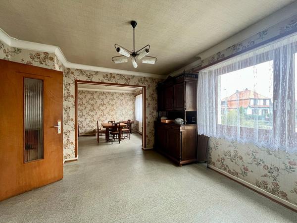 Maison - 8 pièces - 200 m²