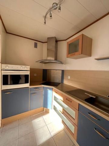 Appartement Arpajon Sur Cere 2 pièce(s) 37.56 m2 , Arpajon sur cere