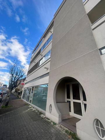 Appartement Arpajon Sur Cere 2 pièce(s) 37.56 m2 , Arpajon sur cere