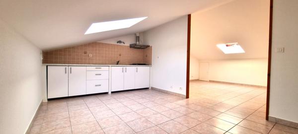 LUCCIANA : appartement F2 (28 m²) à louer