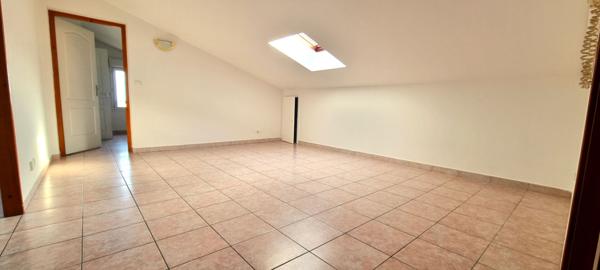 LUCCIANA : appartement F2 (28 m²) à louer