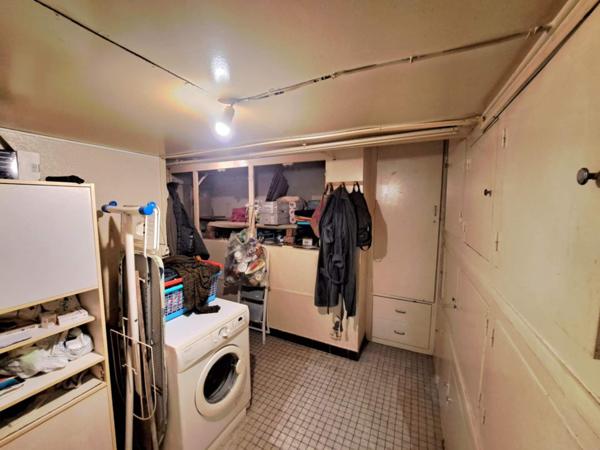 Maison ancienne T4bis avec beau terrain à LA RIVIERE DE CORPS