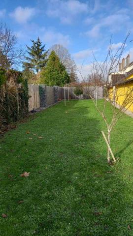Maison ancienne T4bis avec beau terrain à LA RIVIERE DE CORPS