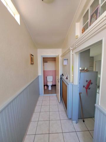 Maison ancienne T4bis avec beau terrain à LA RIVIERE DE CORPS