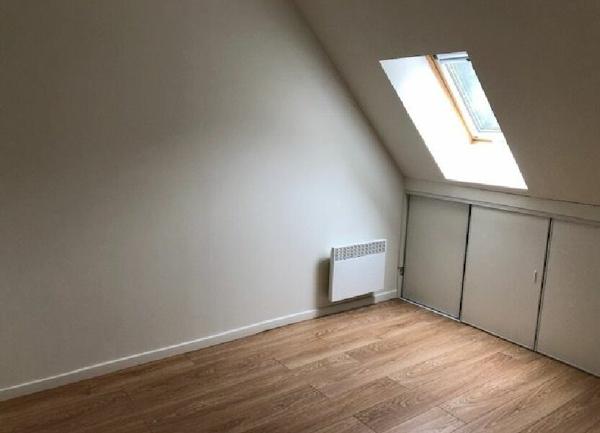 Maison à louer    3 pièces • 59 640 m2 Montreuil-sur-Brêche