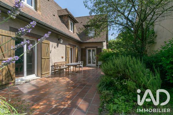 Maison à vendre 6 pièces 185 m² Fontenay-sous-Bois