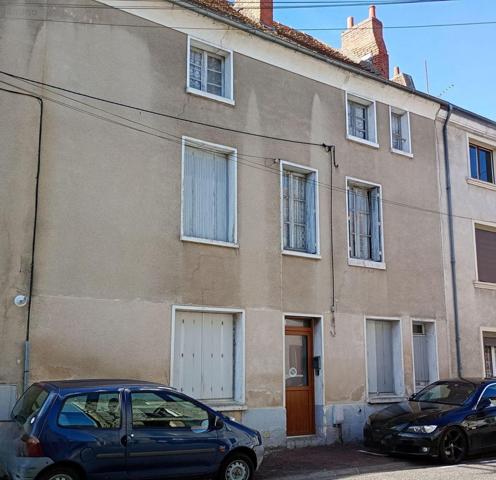 Maison de ville à vendre à Châtellerault dans la Vienne (86100), ref : 86024-MAIS2349 Chateauneuf