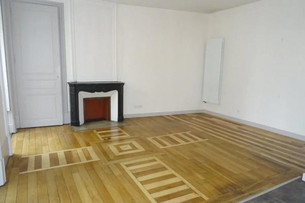 Appartement à louer à Tournon-sur-Rhône (07300)