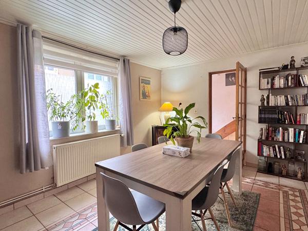 Maison de ville familiale T6 (157 m²) avec jardin, terrasse et garage à Terville