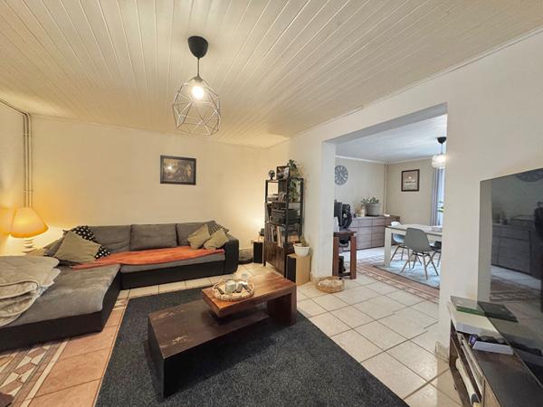Maison de ville familiale T6 (157 m²) avec jardin, terrasse et garage à Terville
