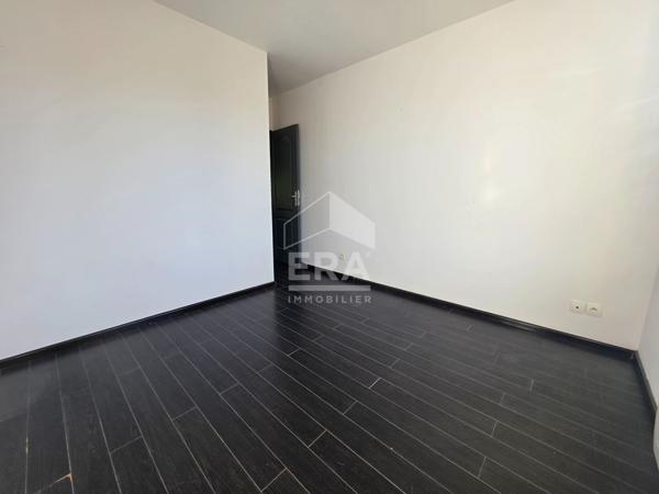 Appartement sans travaux 2 chambres bureau