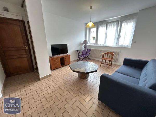 Appartement à louer 4 pièces 63.95m² Lens (62300)