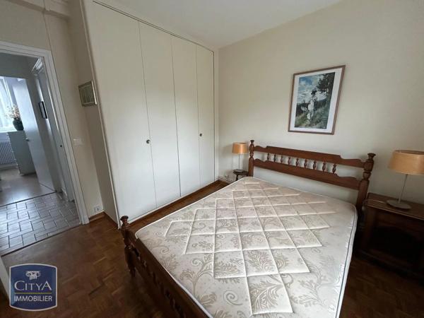 Appartement à louer 4 pièces 63.95m² Lens (62300)