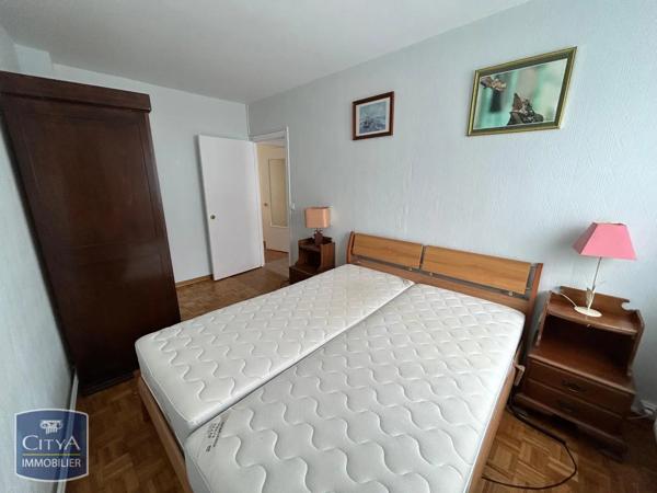 Appartement à louer 4 pièces 63.95m² Lens (62300)
