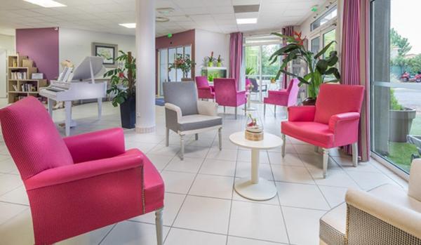 INVESTISSEMENT LOCATIF – Pégomas – Résidence EHPAD Les Jasmins de Cabrol – 7.16% de rentabilité