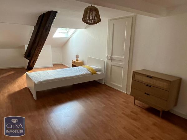 Appartement à louer 3 pièces 76.03m²