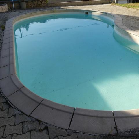 Venarey-les-Laumes 15 min Maison 5 chambres avec piscine.